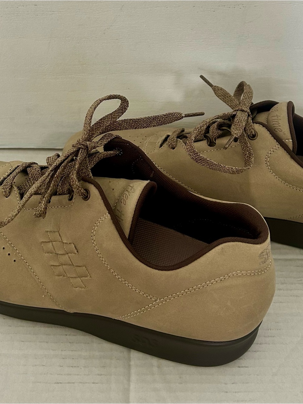 SAS Men's Casual Sneakers in Tan and Brown
